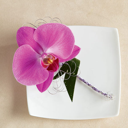 Glorious Boutonniere –  Woodbury Flowers, Woodbury GA